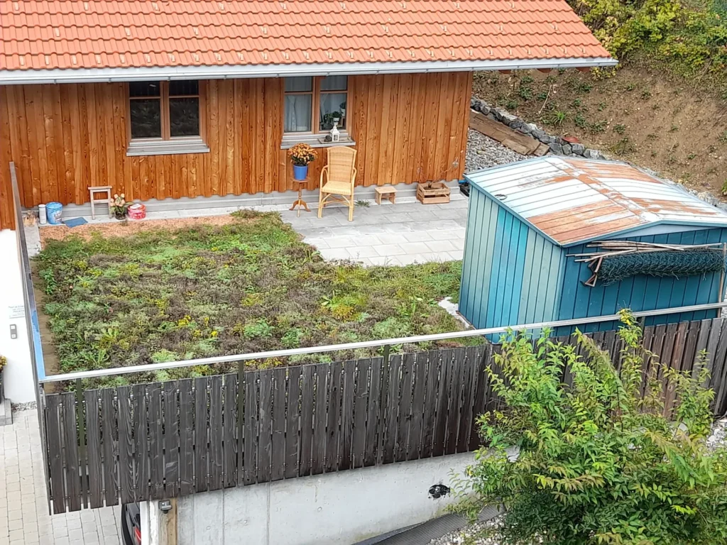 Carport mit Dachbegrünung