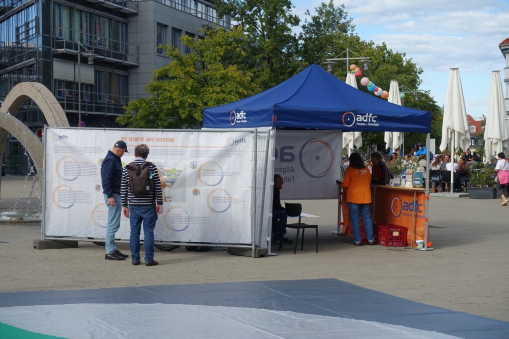 ADFC-Stand beim Parking Day 2026
