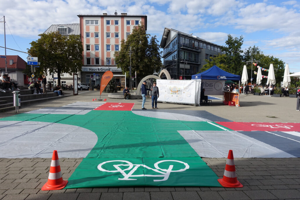 ADFC-Beispielkreuzung beim Parking Day 2026